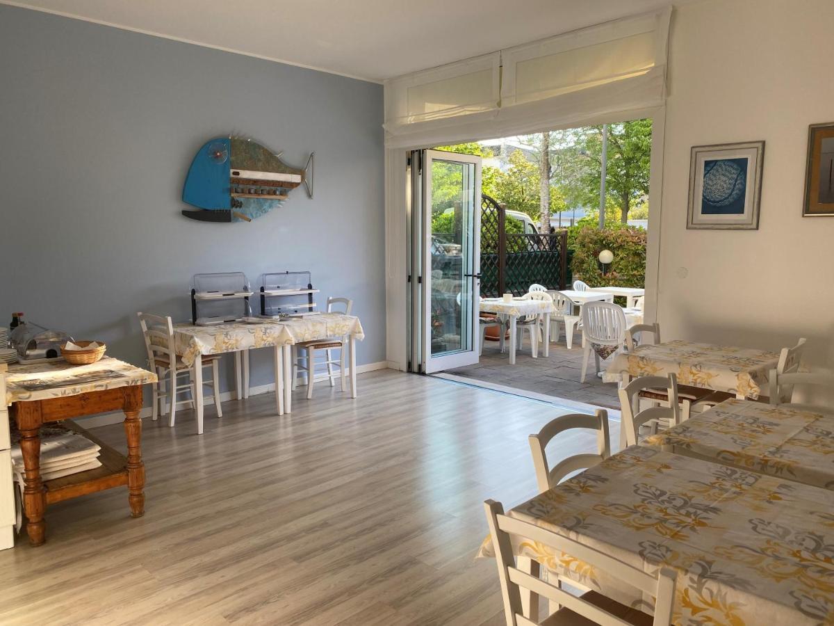 Hotel Ai Fiori Grado Exterior photo