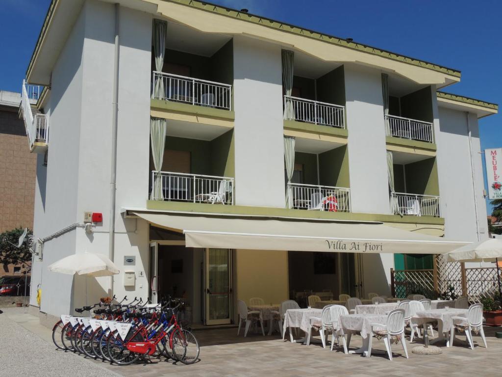 Hotel Ai Fiori Grado Exterior photo